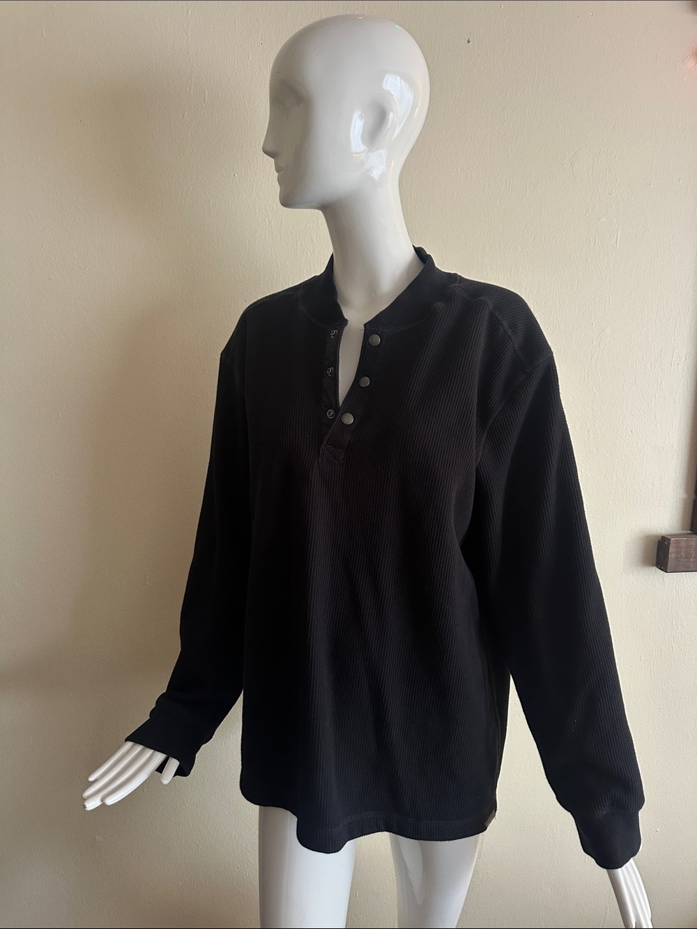 Eddie Bauer Black Long-Sleeve Henley